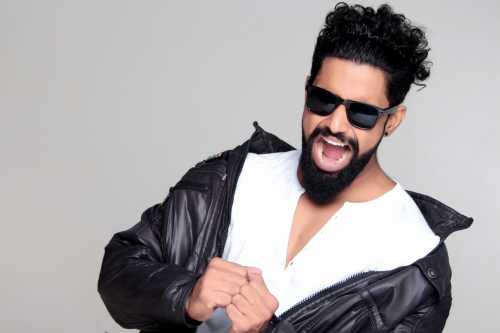 Single Male Swingers in Bangalore